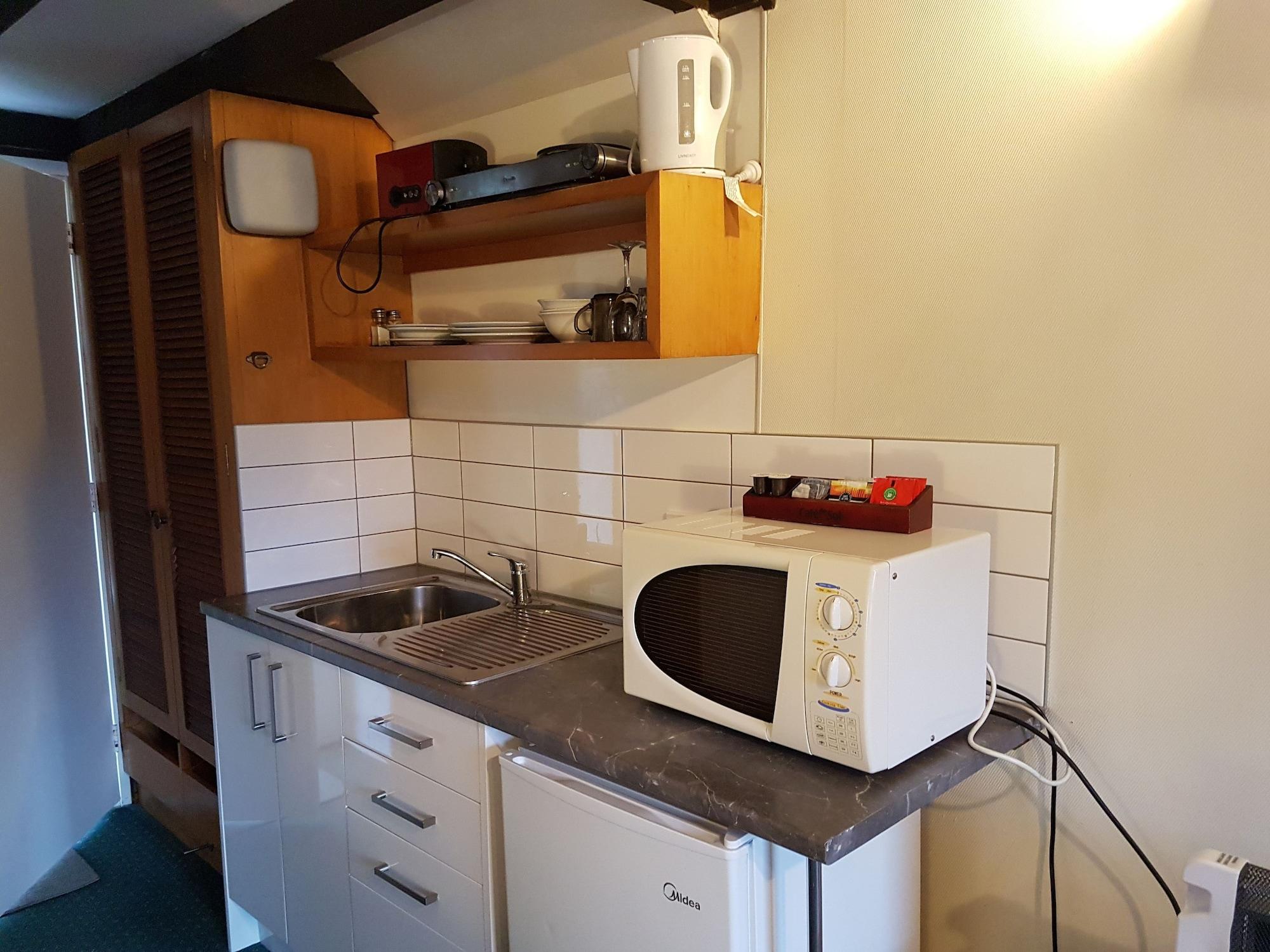 קווינסטאון Lakeview Colonial Motel מראה חיצוני תמונה