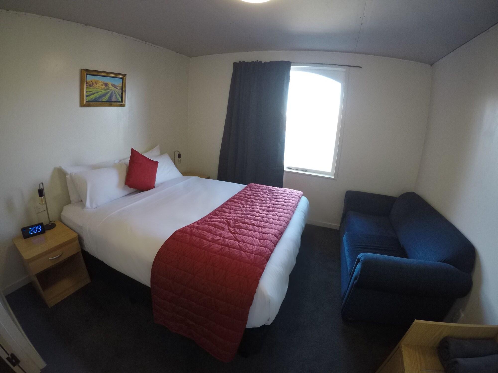 קווינסטאון Lakeview Colonial Motel מראה חיצוני תמונה